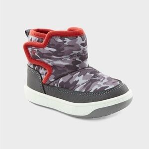 Stride Rite Camouflage Boots with Red Trim